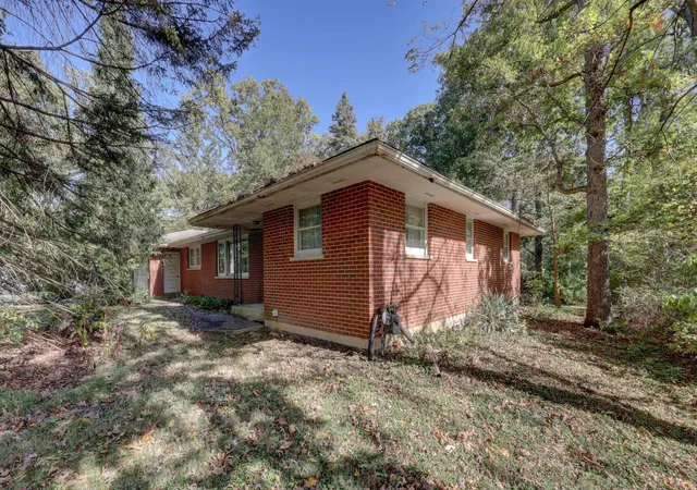 Photo 3 of Single family home for sale at 5n341 Cuyahoga Ter, Bartlett, IL 60103 | MLS# 12788953 | Listing updated on 2026-10-22