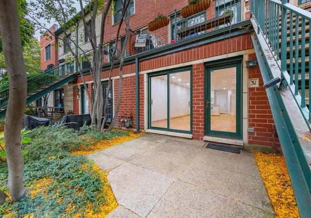 Photo 3 of Condo for sale at 1812 S Dearborn St #31, Chicago, IL 60616 | MLS# 12788961 | Listing updated on 2026-10-21