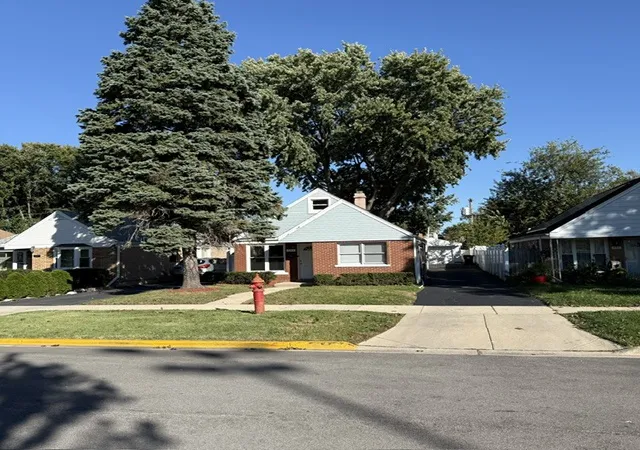 Single family home for sale at 521 53rd Avenue, Bellwood, IL 60104 | MLS# 12788980