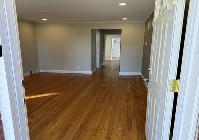 Photo 3 of Single family home for sale at 521 53rd Avenue, Bellwood, IL 60104 | MLS# 12788980 | Listing updated on 2026-10-27