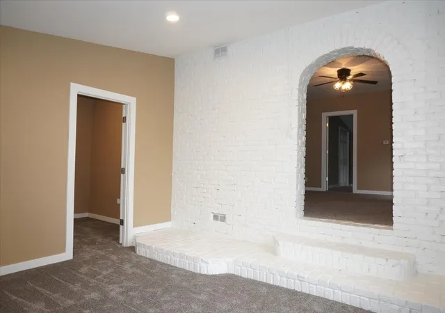 Photo 4 of Single family home for sale at 117 Clark St, Chenoa, IL 61726 | MLS# 12789005 | Listing updated on 2026-10-22