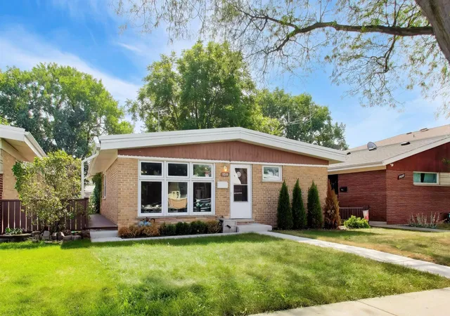 Photo 2 of Single family home for sale at 9039 Niles Ctr Rd, Skokie, IL 60076 | MLS# 12789012 | Listing updated on 2026-10-20