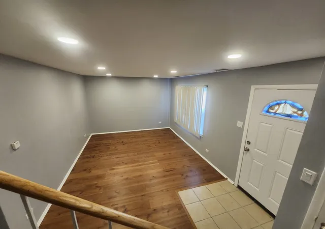Photo 3 of Townhouse for sale at 10923 S Vincennes Ave, Chicago, IL 60643 | MLS# 12789029 | Listing updated on 2026-10-20
