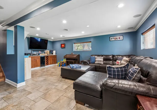 Single family home for sale at 10009 NW Circle Dr, Richmond, IL 60071 | MLS# 12789068