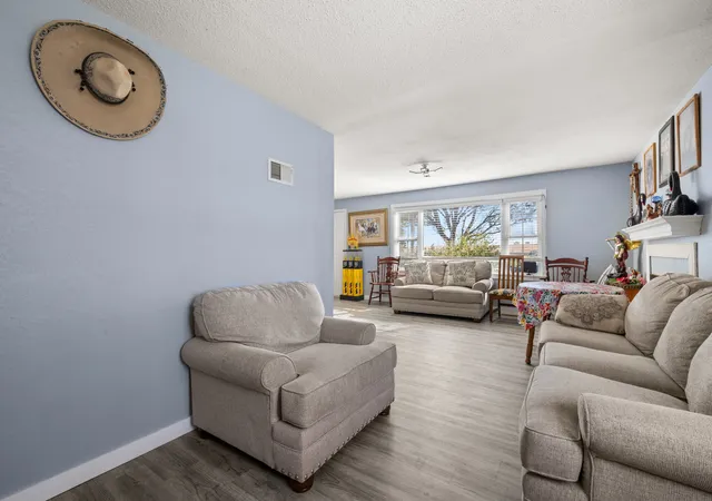 Photo 3 of Single family home for sale at 30082 Holly Rd, Sterling, IL 61081 | MLS# 12789078 | Listing updated on 2026-10-20