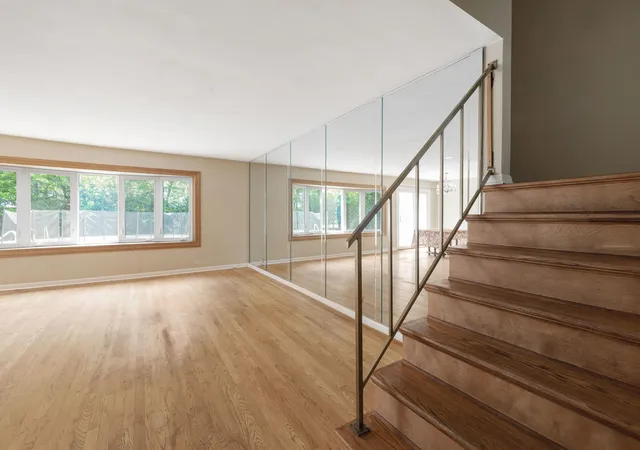 Photo 4 of Single family home for sale at 146 Millbrook Ln, Wilmette, IL 60091 | MLS# 12789123 | Listing updated on 2026-10-23