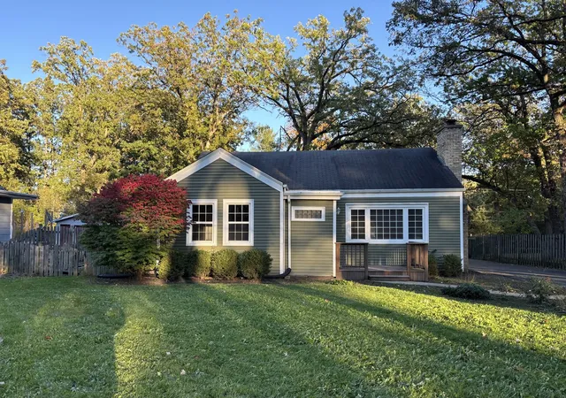 Photo 1 of Single family home for sale at 2929 W Bonnie Brk Ln, Waukegan, IL 60087 | MLS# 12789137 | Listing updated on 2026-10-21