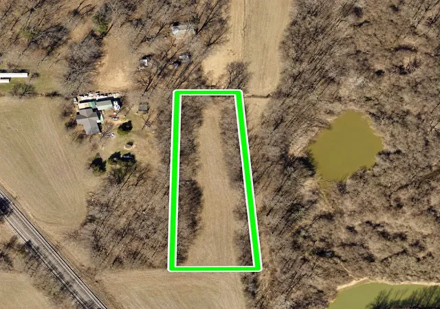 Photo 1 of Land for sale at 001 Lockeyville Rd, Desoto, IL 62924 | MLS# 12789155 | Listing updated on 2026-10-29