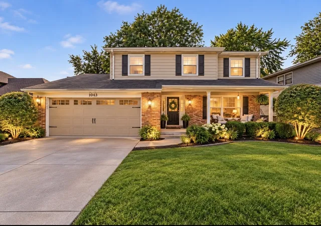Photo 1 of Single family home for sale at 1043 185th Place, Homewood, IL 60430 | MLS# 12789159 | Listing updated on 2026-10-20