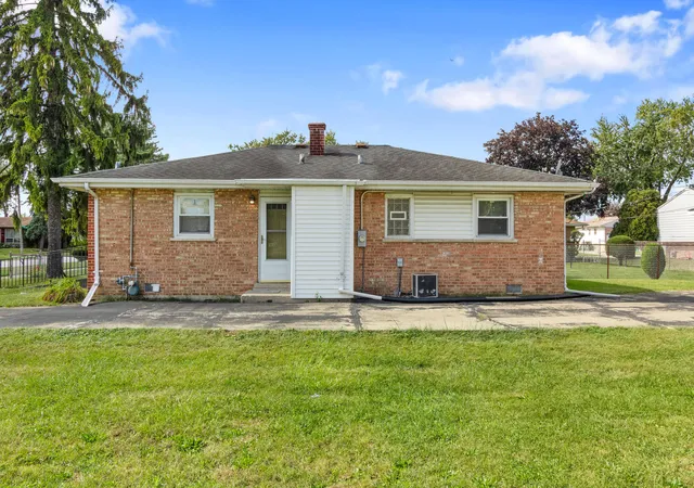 Photo 2 of Single family home for sale at 1848 W 163rd Street, Markham, IL 60428 | MLS# 12789160 | Listing updated on 2026-10-20