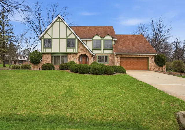 Single family home for sale at 3631 Parthenon Way, Olympia Fields, IL 60461 | MLS# 12789173