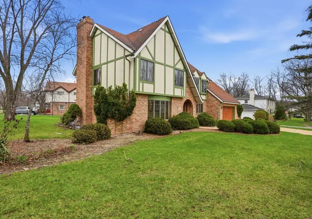 Photo 1 of Single family home for sale at 3631 Parthenon Way, Olympia Fields, IL 60461 | MLS# 12789173 | Listing updated on 2026-10-20