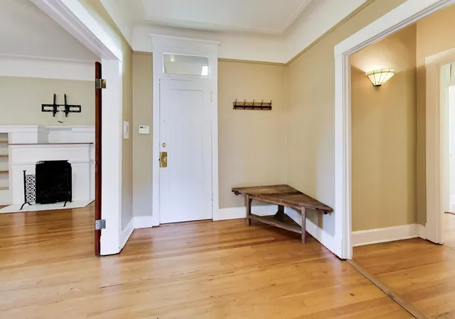 Photo 3 of Condo for sale at 2819 N Cambridge Ave #3S, Chicago, IL 60657 | MLS# 12789195 | Listing updated on 2026-10-22
