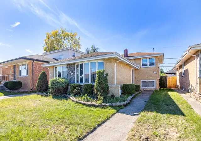 Single family home for sale at 316 Calhoun Ave, Calumet City, IL 60409 | MLS# 12789197