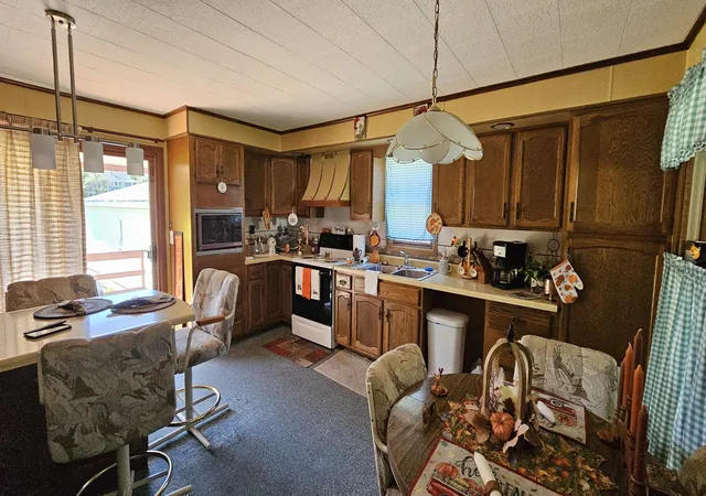 Photo 4 of Single family home for sale at 439 B St, Buda, IL 61314 | MLS# 12789237 | Listing updated on 2026-10-27
