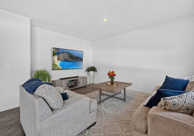 Photo 3 of Single family home for sale at 2027 Magnolia Ln, Wonder Lake, IL 60097 | MLS# 12789254 | Listing updated on 2026-10-29