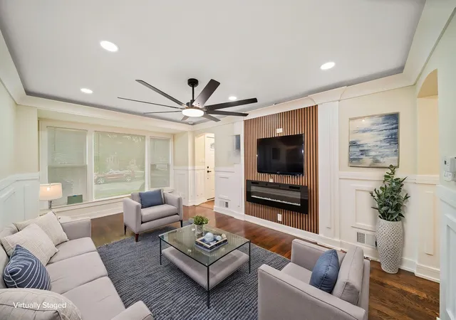Photo 2 of Single family home for sale at 8005 S Campbell Ave, Chicago, IL 60652 | MLS# 12789283 | Listing updated on 2026-10-21