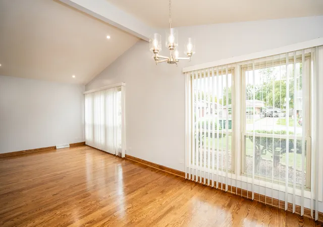 Photo 3 of Single family home for sale at 16400 Paulina Ave, Markham, IL 60428 | MLS# 12789292 | Listing updated on 2026-10-22