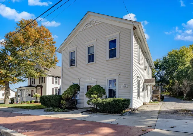 Photo 1 of Multi family home for sale at 327 Jefferson St, Algonquin, IL 60102 | MLS# 12789297 | Listing updated on 2026-10-20