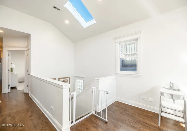 Photo 3 of Condo for sale at 3316 N Clifton Ave #3, Chicago, IL 60657 | MLS# 12789298 | Listing updated on 2026-10-22