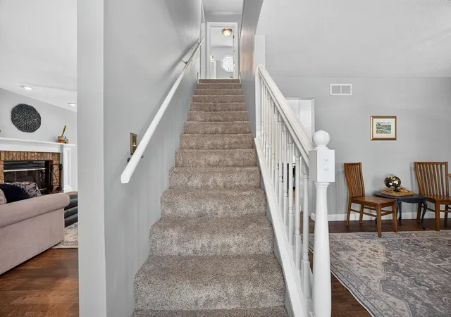 Photo 2 of Single family home for sale at 1211 Challis Dr, Bloomington, IL 61704 | MLS# 12789316 | Listing updated on 2026-10-21