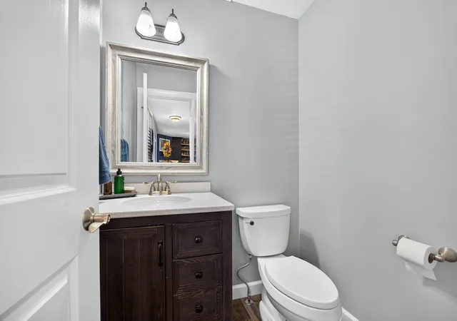 Photo 4 of Single family home for sale at 1211 Challis Dr, Bloomington, IL 61704 | MLS# 12789316 | Listing updated on 2026-10-21