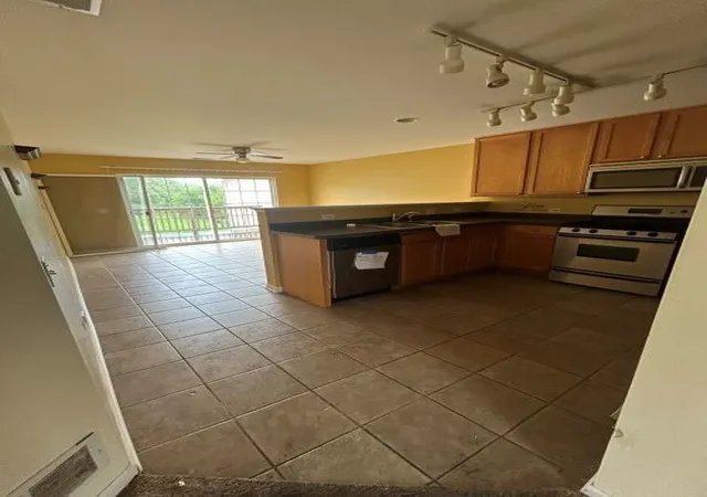 Photo 2 of Condo for sale at 3013 Covered Brg Way #3013, Joliet, IL 60435 | MLS# 12789336 | Listing updated on 2026-10-20