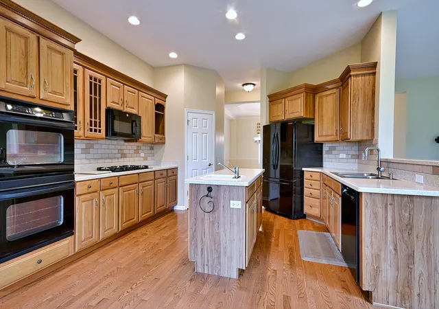 Photo 3 of Single family home for sale at 12411 Cold Springs Dr, Huntley, IL 60142 | MLS# 12789341 | Listing updated on 2026-10-22