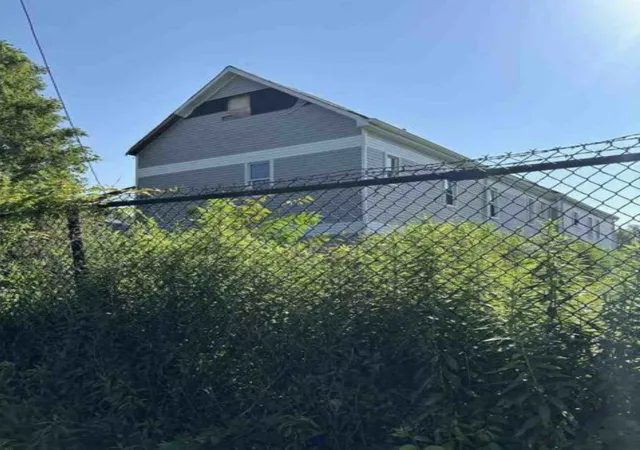 Photo 3 of Multi family home for sale at 8538 S Greenbay Ave, Chicago, IL 60617 | MLS# 12789352 | Listing updated on 2026-10-21