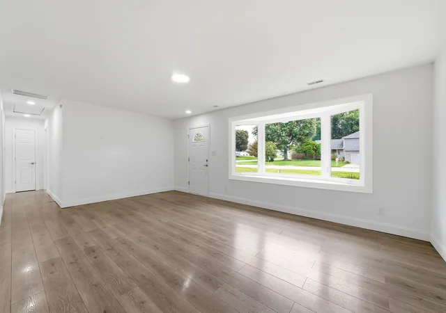 Photo 4 of Single family home for sale at (Undisclosed), Plainfield, IL 60586 | MLS# 12789364 | Listing updated on 2026-10-20