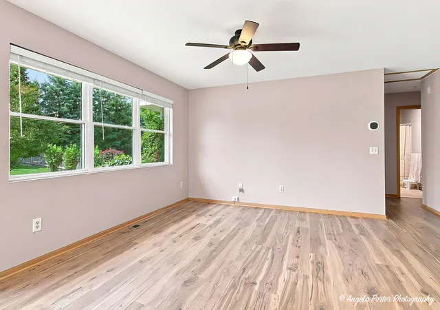 Photo 2 of Single family home for sale at 419 Wimbleton Trl, Mc Henry, IL 60050 | MLS# 12789371 | Listing updated on 2026-10-22