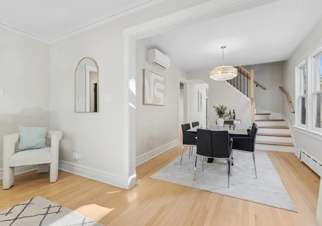 Photo 3 of Single family home for sale at 5747 N Melvina Ave, Chicago, IL 60646 | MLS# 12789390 | Listing updated on 2026-10-29