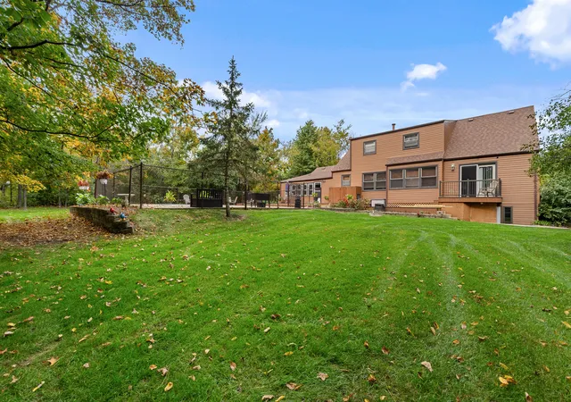 Photo 2 of Single family home for sale at 11609 Kluth Dr, Mokena, IL 60448 | MLS# 12789394 | Listing updated on 2026-10-28