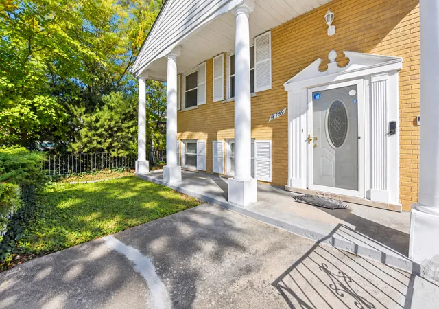 Photo 2 of Single family home for sale at 18759 May Ave, Homewood, IL 60430 | MLS# 12789406 | Listing updated on 2026-10-30