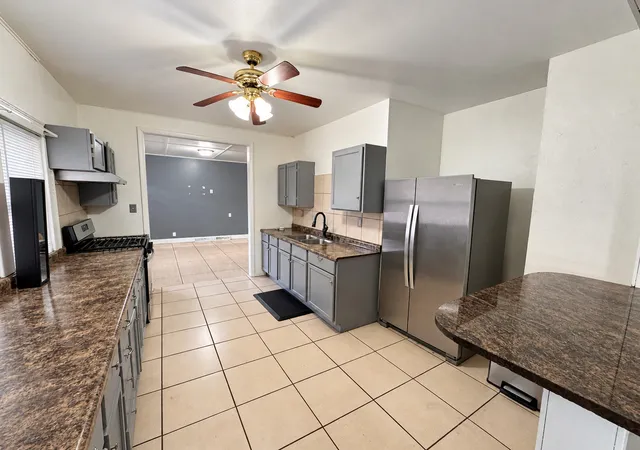 Photo 3 of Single family home for sale at 759 Jasper St, Joliet, IL 60436 | MLS# 12789410 | Listing updated on 2026-10-20