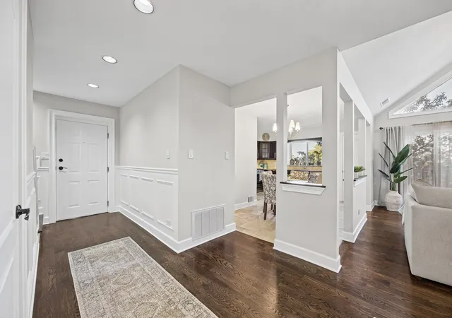 Photo 3 of Condo for sale at 18206 Rita Rd #3A, Tinley Park, IL 60477 | MLS# 12789415 | Listing updated on 2026-10-22