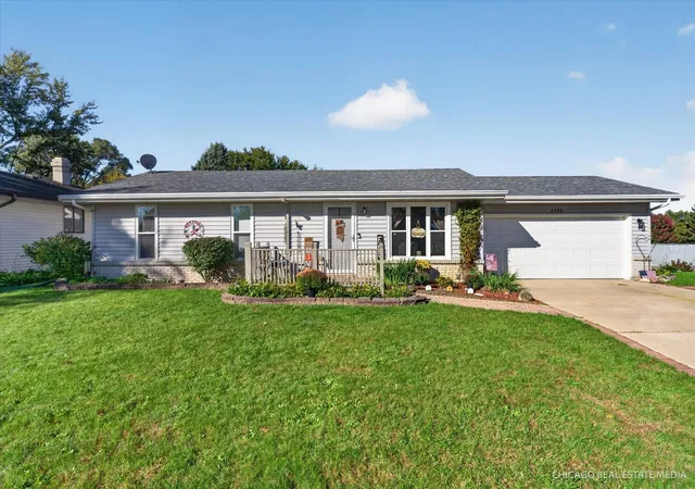 Photo 3 of Single family home for sale at 4490 Applewood Ln, Loves Park, IL 61111 | MLS# 12789439 | Listing updated on 2026-10-23