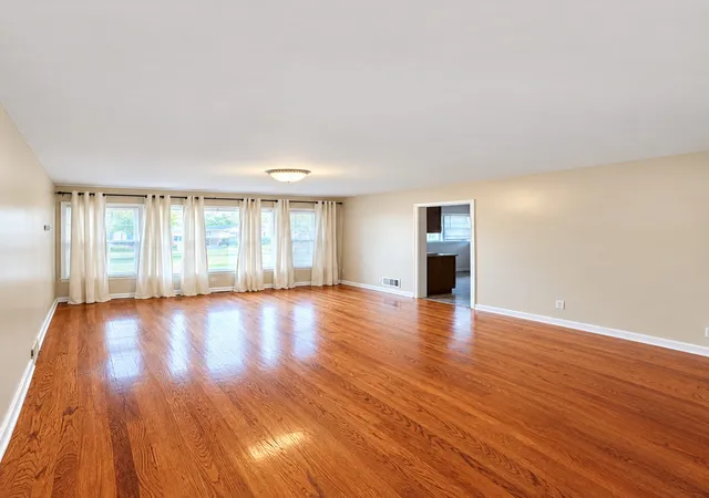 Photo 3 of Single family home for sale at 10076 Bronx Ave, Skokie, IL 60077 | MLS# 12789447 | Listing updated on 2026-10-22