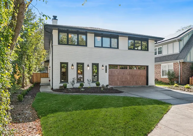Single family home for sale at 2419 Lake Ave, Wilmette, IL 60091 | MLS# 12789463