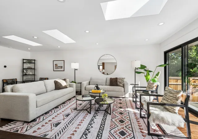 Photo 3 of Single family home for sale at 2419 Lake Ave, Wilmette, IL 60091 | MLS# 12789463 | Listing updated on 2026-10-29