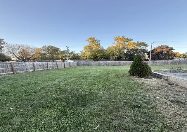 Photo 4 of Land for sale at 215 E James St, Forrest, IL 61741 | MLS# 12789468 | Listing updated on 2026-10-26