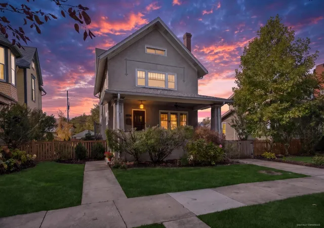 Photo 2 of Single family home for sale at 629 S Lombard Ave, Oak Park, IL 60304 | MLS# 12789487 | Listing updated on 2026-10-27