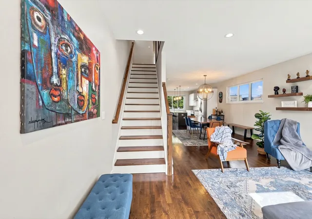 Photo 3 of Single family home for sale at 5200 W Eddy St, Chicago, IL 60641 | MLS# 12789491 | Listing updated on 2026-10-22