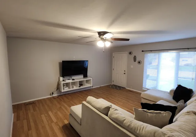 Photo 3 of Single family home for sale at 436 Camden Ave, Romeoville, IL 60446 | MLS# 12789494 | Listing updated on 2026-10-22