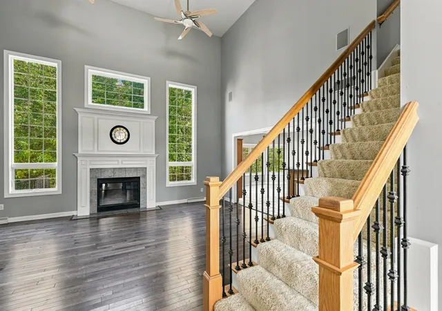 Photo 3 of Single family home for sale at 108 S Barrington Dr, Hampton, IL 61256 | MLS# 12789500 | Listing updated on 2026-10-23
