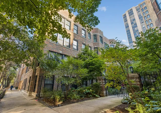 Photo 1 of Condo for sale at 2319 N Commonwealth Ave #2W, Chicago, IL 60614 | MLS# 12789501 | Listing updated on 2026-10-27