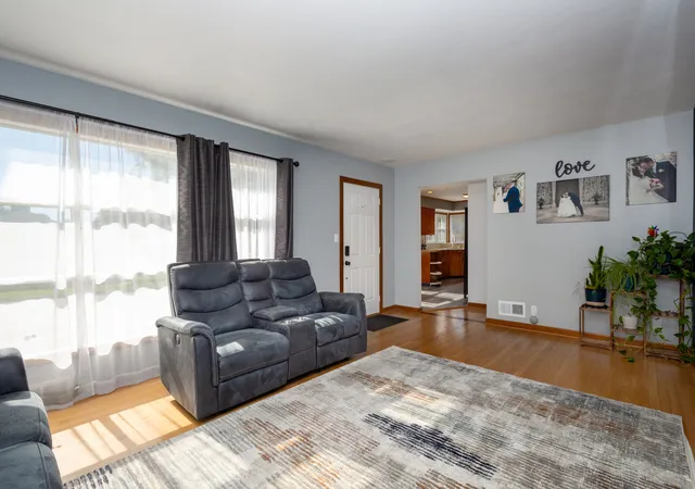 Photo 4 of Single family home for sale at 4706 65th Street, Kenosha, WI 53142 | MLS# 12789556 | Listing updated on 2026-10-22