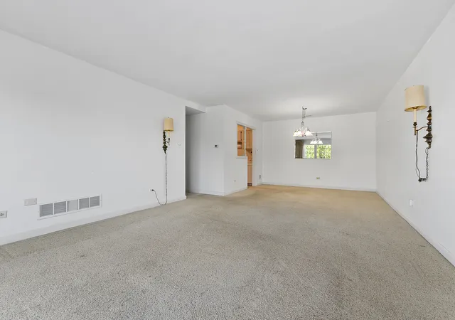 Listing Photo 5 - Condo for sale in building located at 3427 Vollmer Rd, Flossmoor, IL 60422 - Unit #309