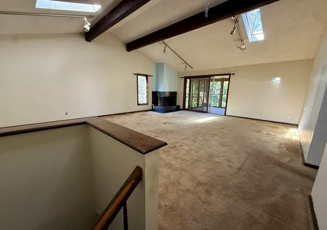 Photo 2 of Single family home for sale at 818 Horne St, St. Charles, IL 60174 | MLS# 12789581 | Listing updated on 2026-10-22