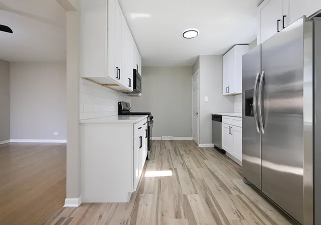 Photo 4 of Single family home for sale at 9155 S Union Ave, Chicago, IL 60620 | MLS# 12789604 | Listing updated on 2026-10-22